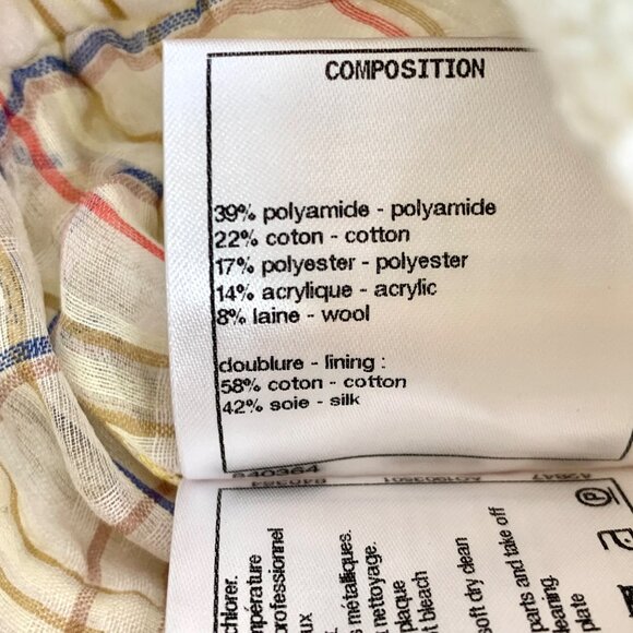 Chanel “Station” Series White pocket logo-buttoned woven tweed skirt - Picture 8 of 9